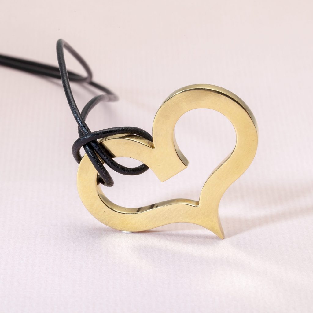 Jean Dinh Van for Cartier New York vintage heart pendant