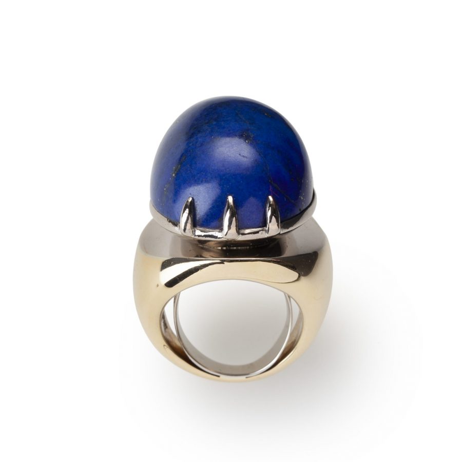 Lapis lazuli cabochon ring