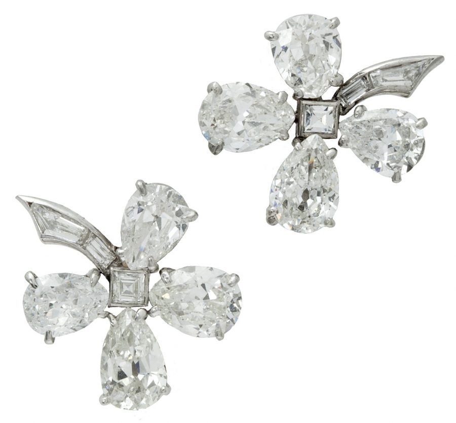 Van Cleef & Arpels diamond flower earrings