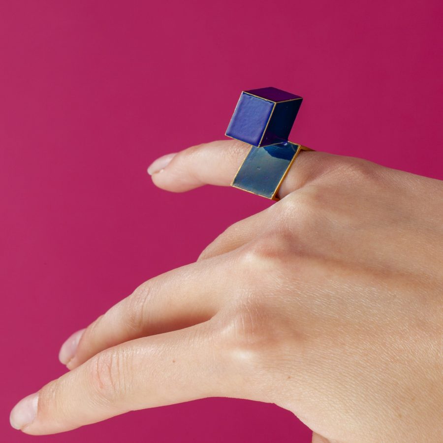 Francesco Pavan ring met emaille 2011