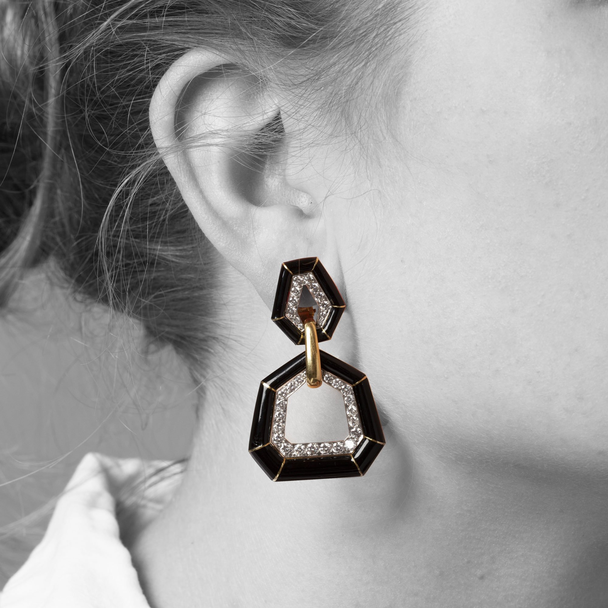 DAVID WEBB Diamond Black Enamel Earrings – Yafa Signed Jewels