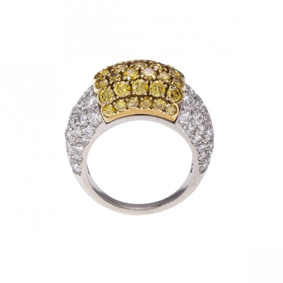 Van Cleef & Arpels platinum and yellow gold ring with white and yellow diamonds Paris ca 1950