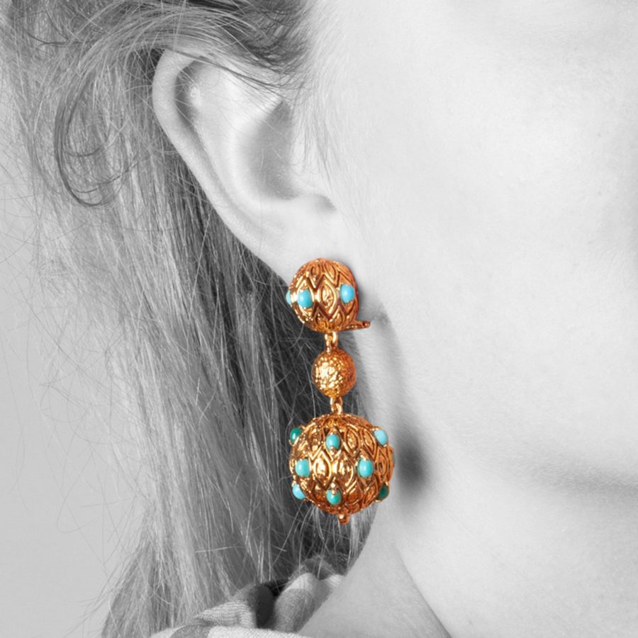 Van Cleef & Arpels earrings turquoise Paris 1967