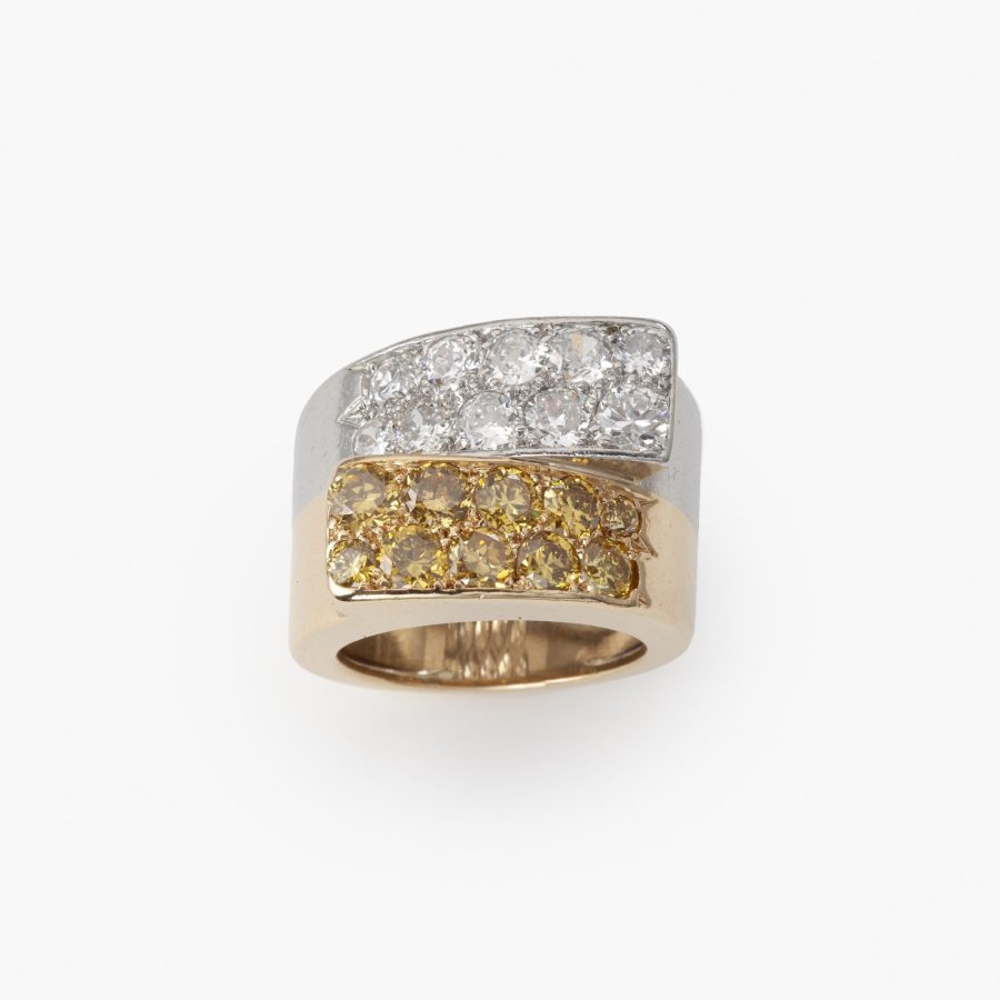 Retro yellow gold and platinum diamond set cross over ring made in Paris, ca 1935