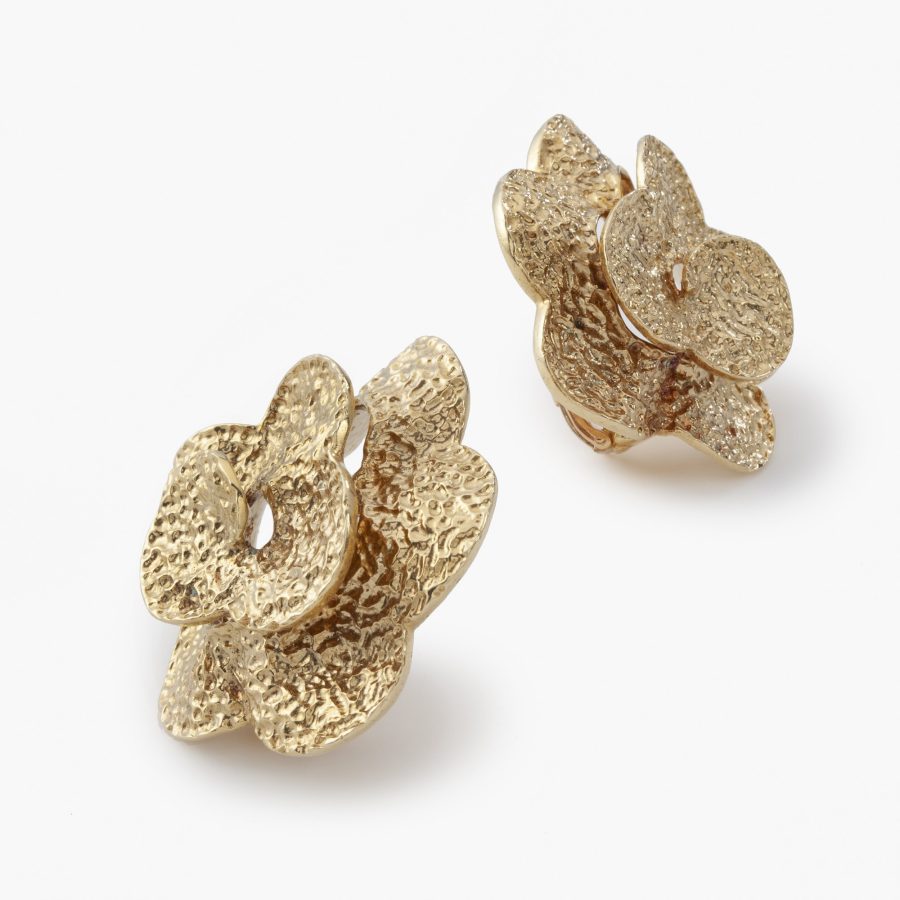 Van Cleef & Arpels etched clip earrings, Paris 1972