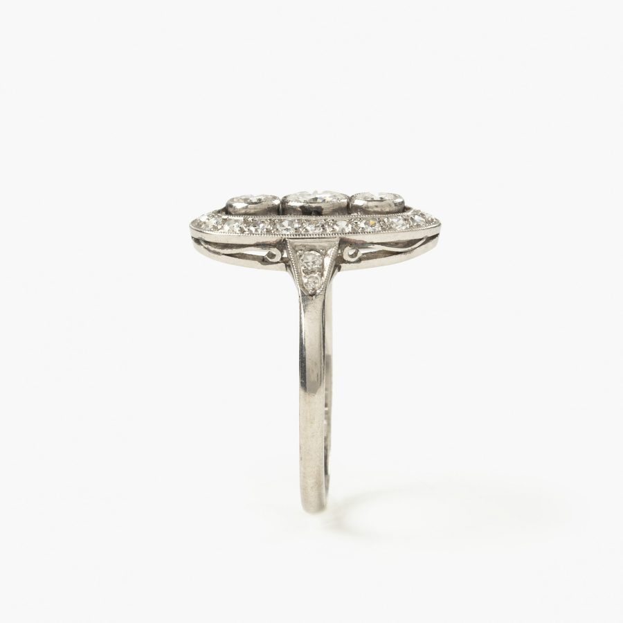 Platinum diamond set Art Deco ring by Vos & Co, the Hague, the Netherlands, ca 1930