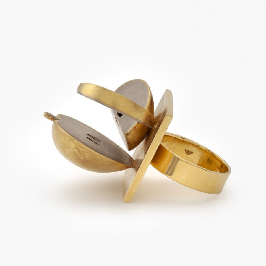 Bruno Martinazzi apple ring yellow and white gold London 1971