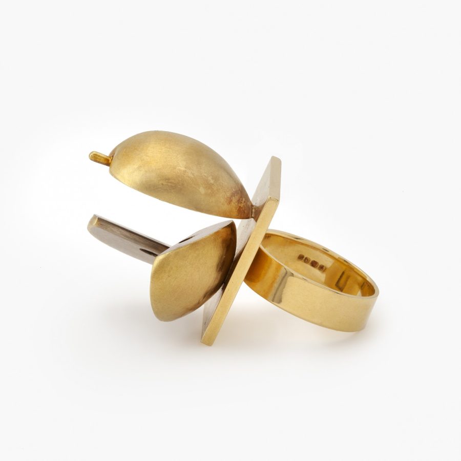 Bruno Martinazzi apple ring yellow and white gold London 1971