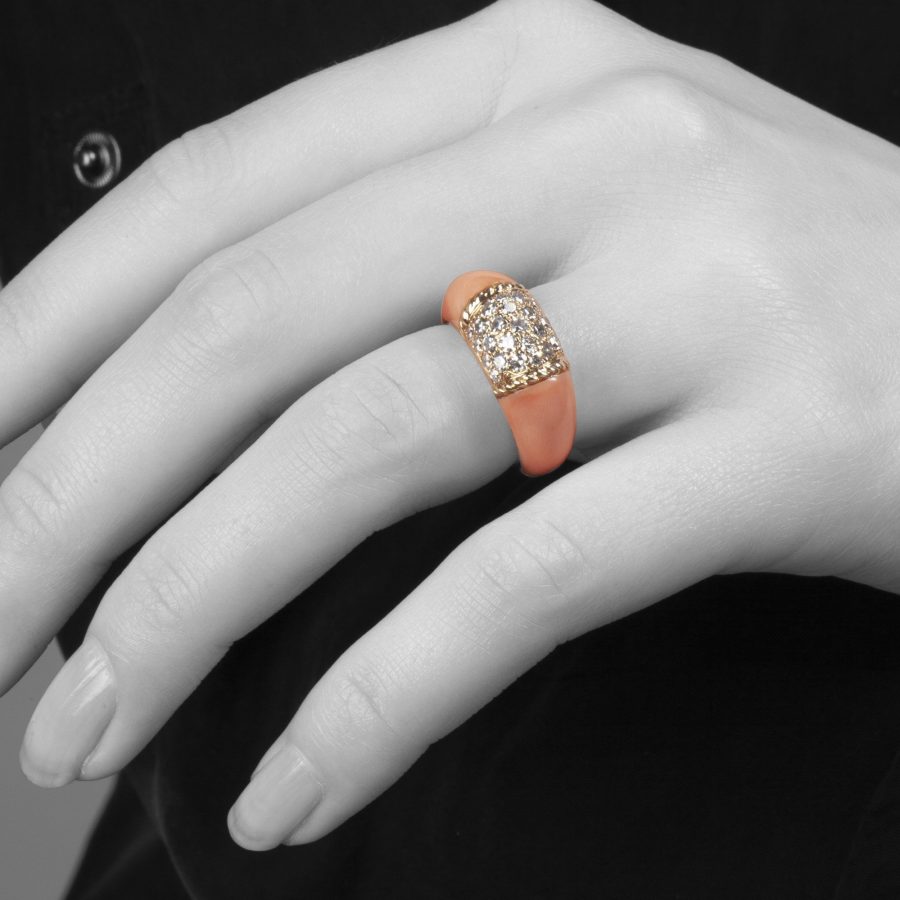 Van Cleef & Arpels coral Philippine ring Paris 1960s
