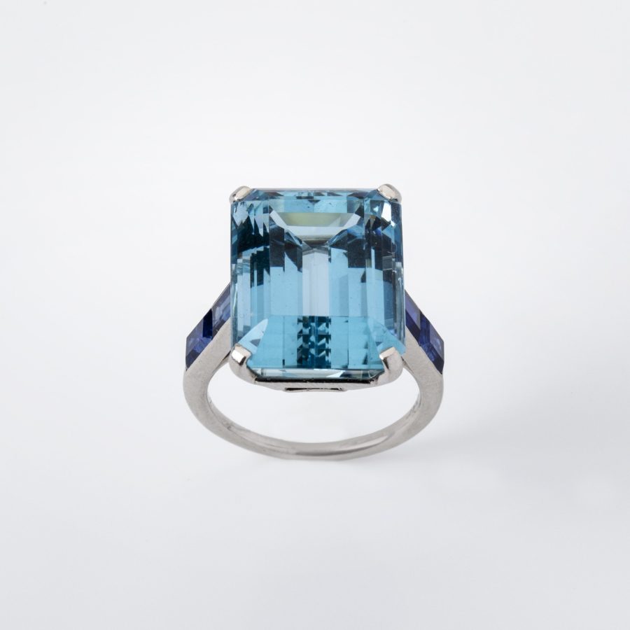 cartier platinum ring aquamarine blue sapphire 1950s