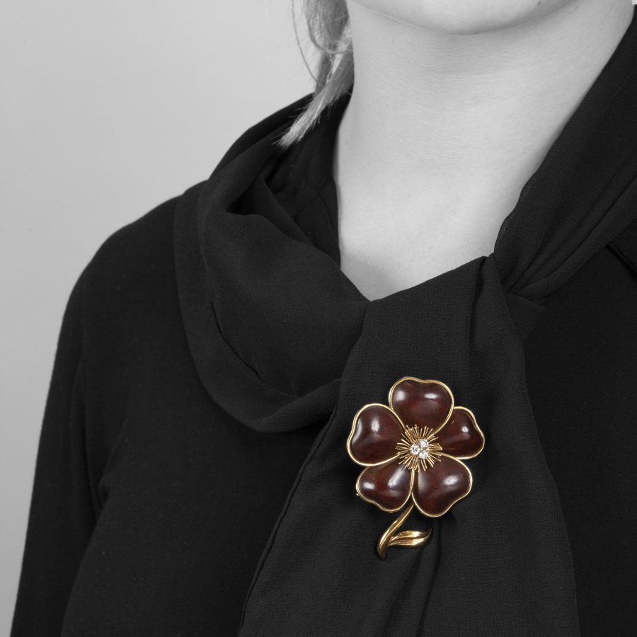 Clematis brooch VCA