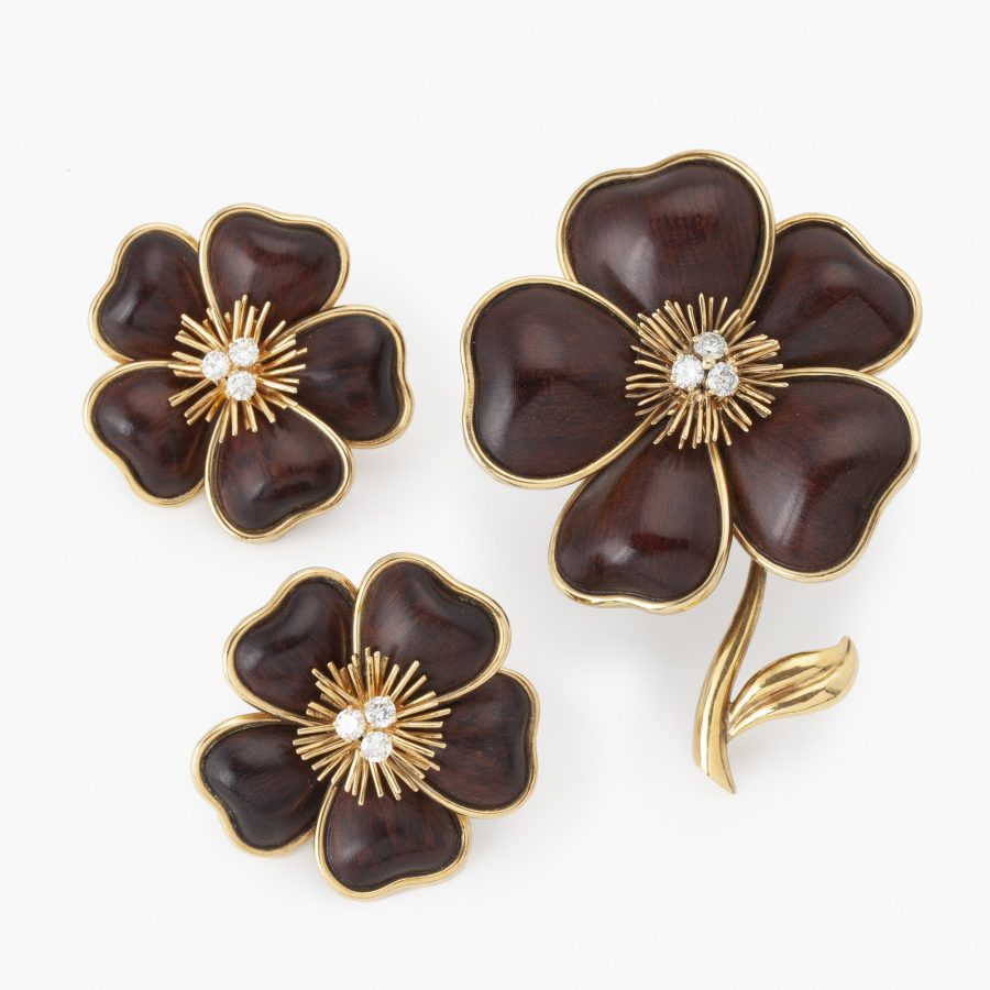 Van Cleef & Arpels clip earrings and matching brooch Clematis Paris