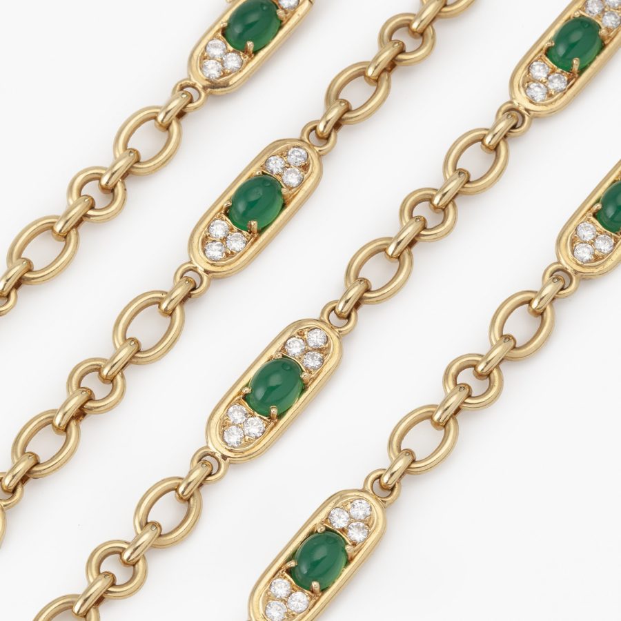 Van Cleef & Arpels sautoir longchain green agate and diamonds Paris ca 1970