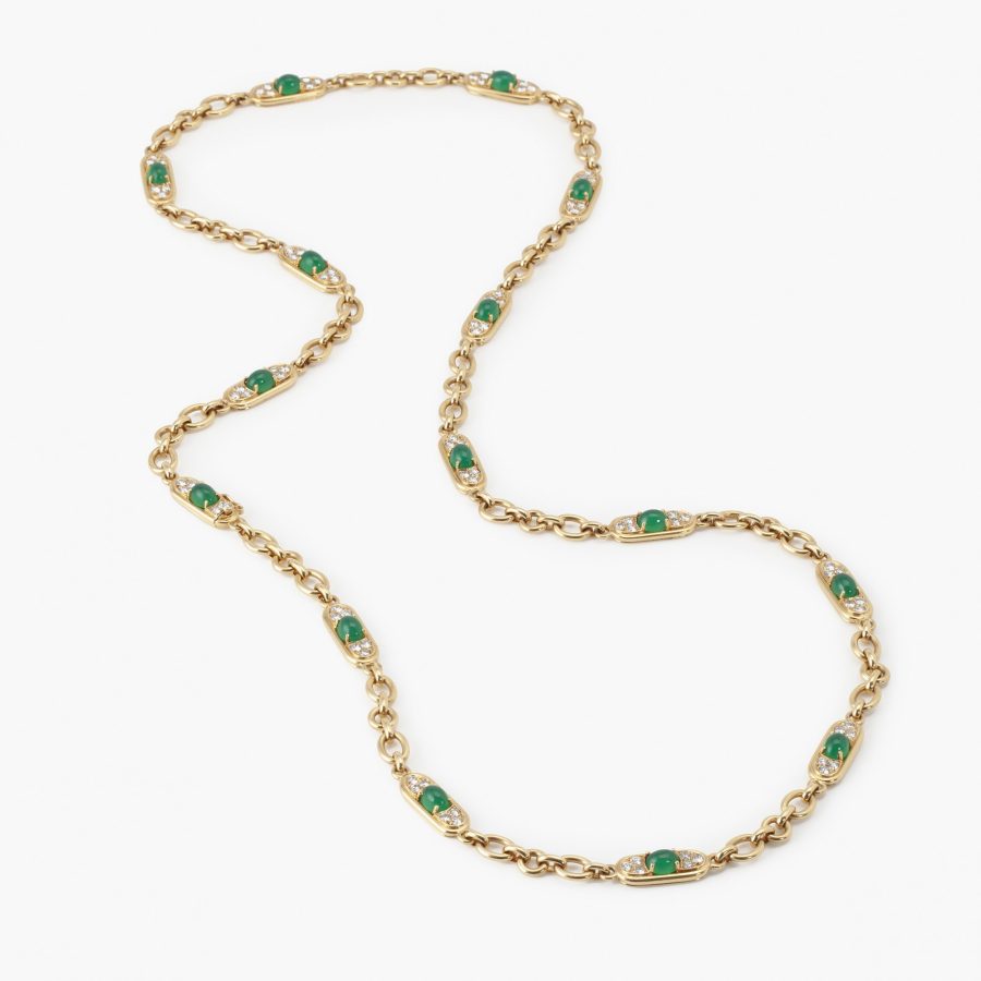 Van Cleef & Arpels sautoir longchain green agate and diamonds Paris ca 1970