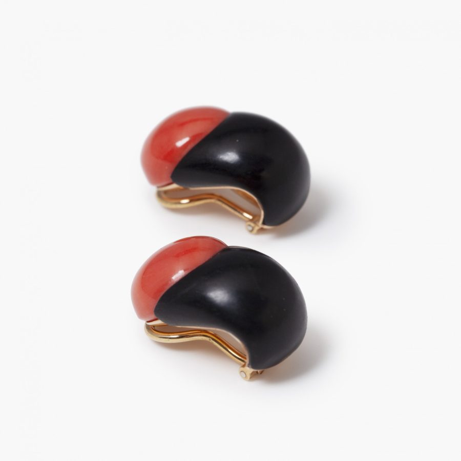 Hemmerle Munich coral and wood clip earrings