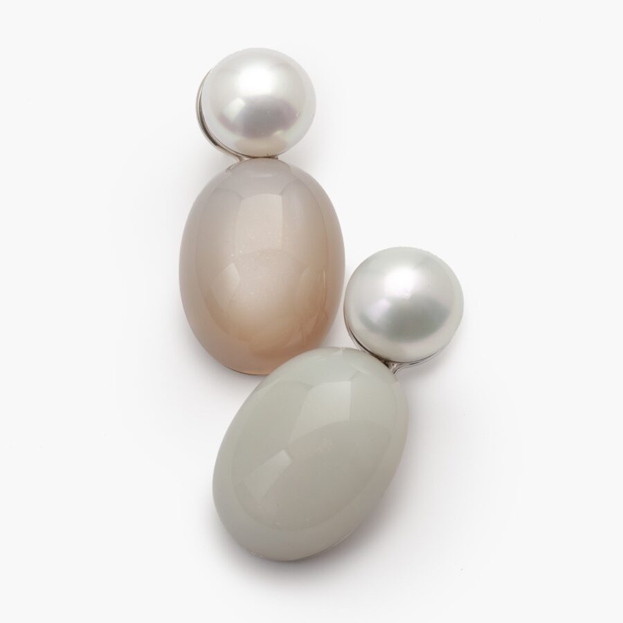 Hemmerle Munich white gold moonstone and south sea pearl earrings