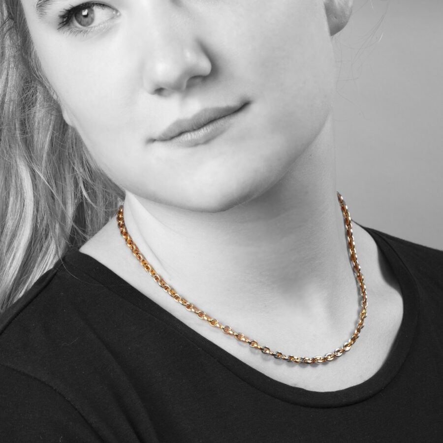 Cartier eighteen carat white and yellow gold coffee bean necklace