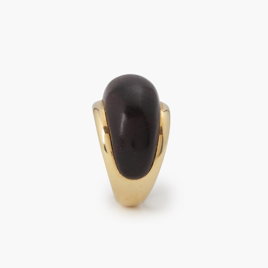 Van Cleef & Arpels eighteen carat yellow gold and wood ring, Paris, ca 1970
