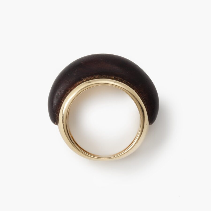 Van Cleef & Arpels eighteen carat yellow gold and wood ring, Paris, ca 1970