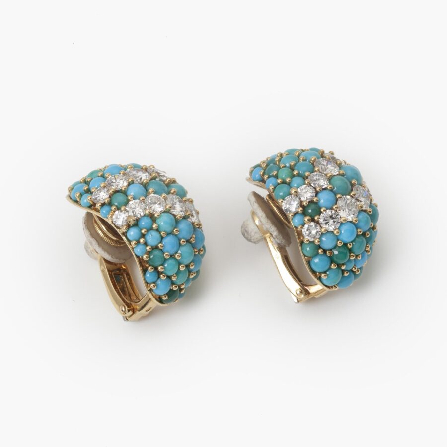 Bracelet with matching clip earrings and ring, all set with cabochon cut turquoise and diamond, with maker's mark of Georland, Paris, made ca 1960.