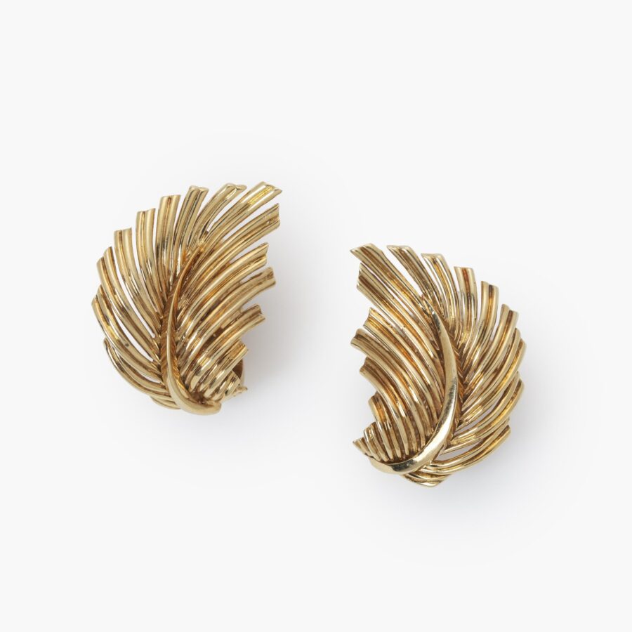 VCA clip earrings/dress clips